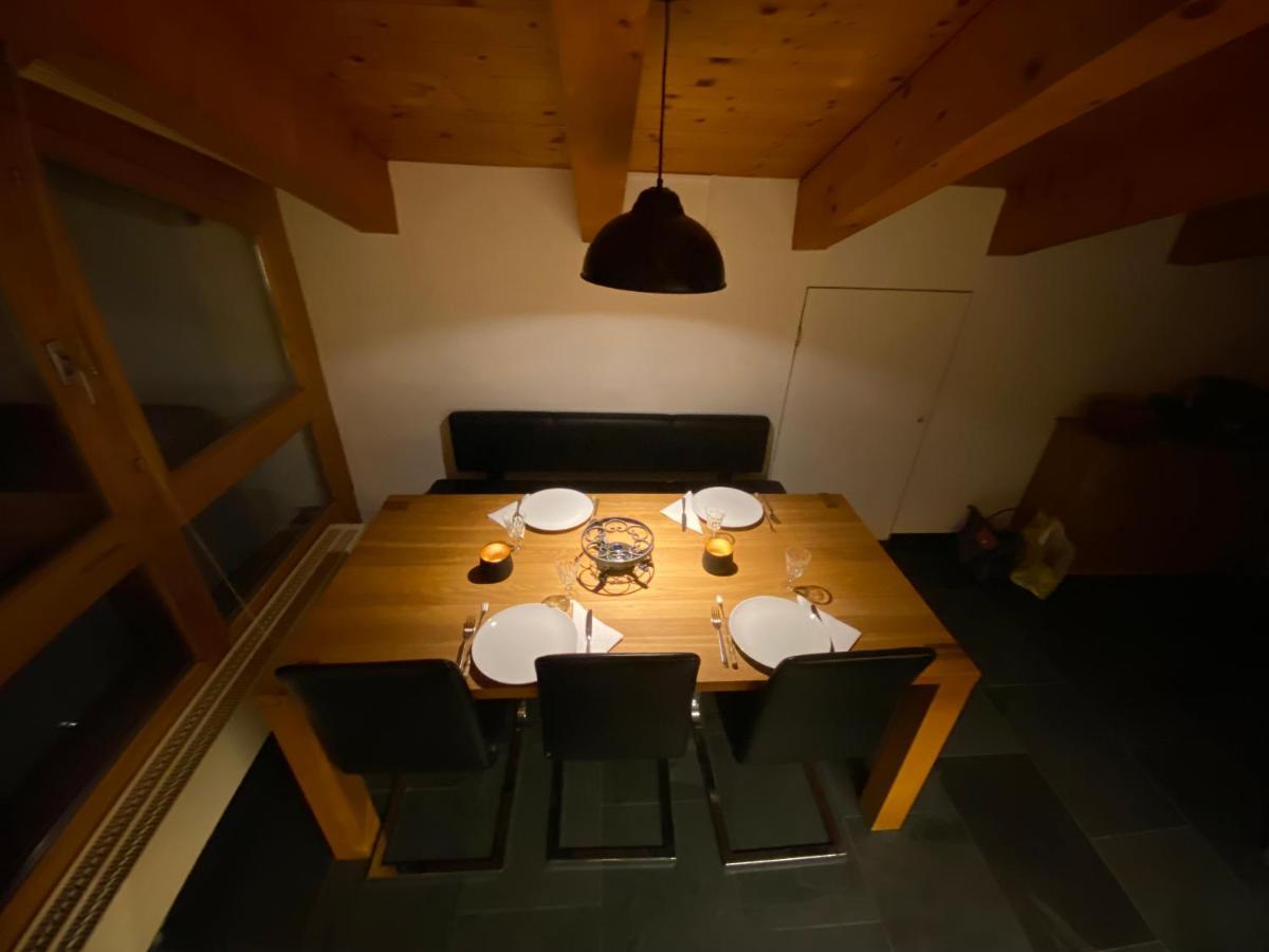 Crap Da Flem - 3.5 Zimmer Ferienwohnung Am Sonnenhang Von ฟลิมส์ ภายนอก รูปภาพ